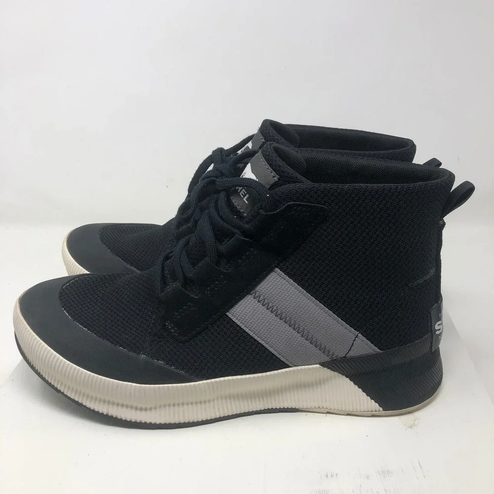 Sorel Out N About III Conquest Sneakers Womens 10.5 Black Grey Lace Up Boots